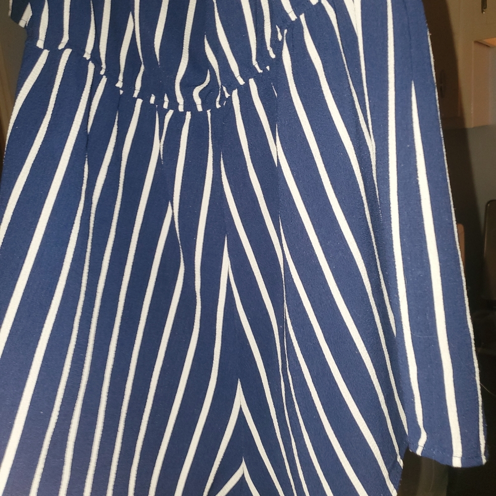 Romper - Picture 3 of 4